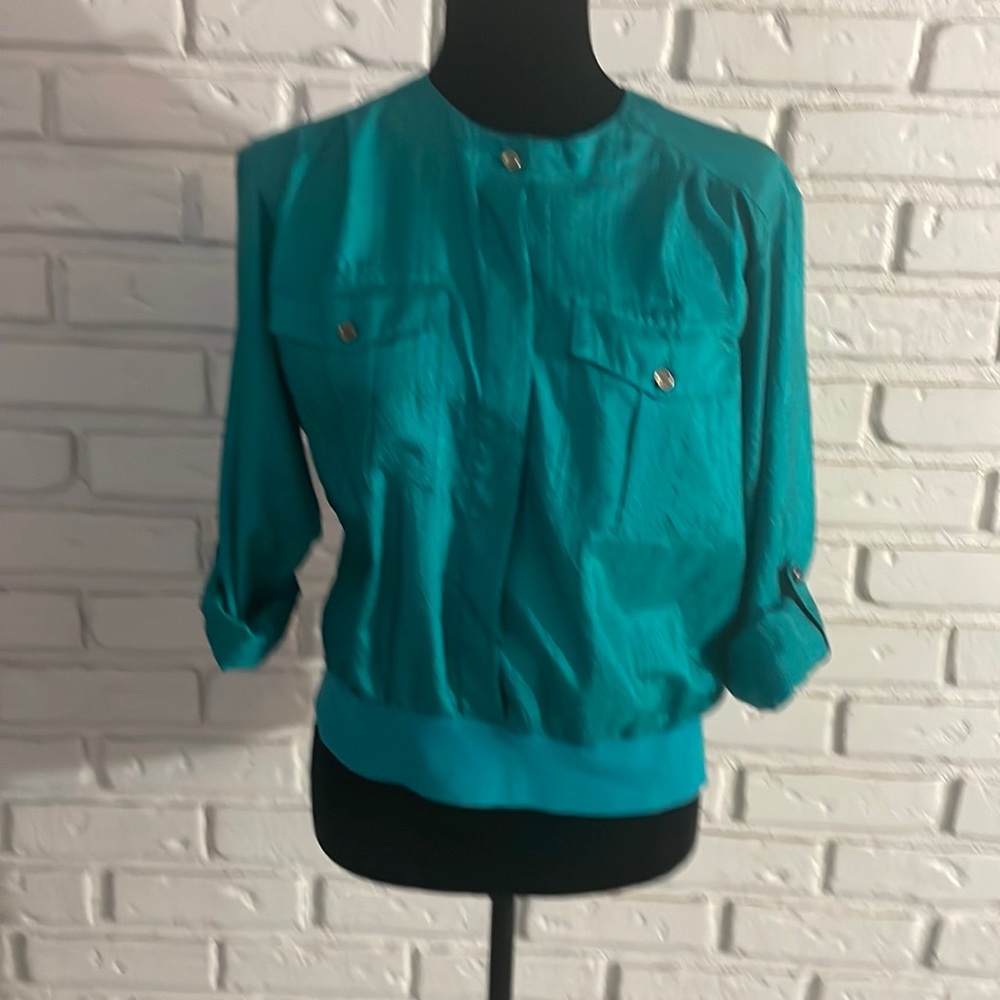 Beautiful green vintage blouse size 10, s/m